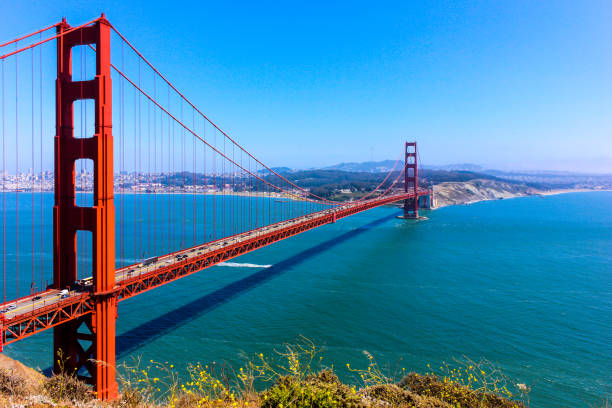 Entrance to the Bay A full view of the Golden Gate Bridge from Battery Spencer golden gate bridge stock pictures, royalty-free photos & images