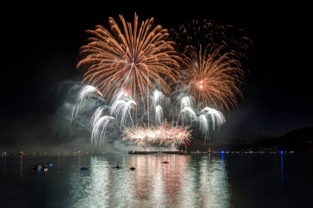 istock fireworks at sea inlet 1035141344