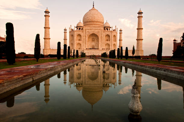 istock taj mahal a famous landmark in india 1035315416