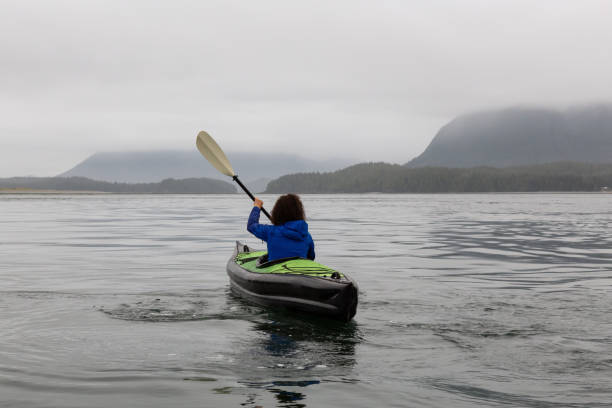 istock Kayaking in Tofino 1035350394