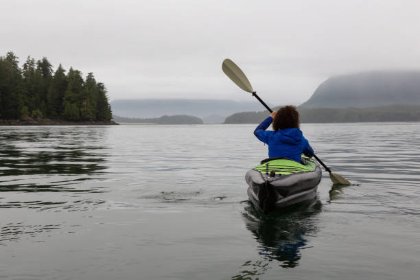 istock Kayaking in Tofino 1035350416