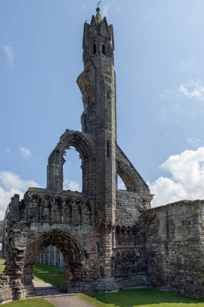 st andrews cathedral in scotland. - uk cathedral cemetery day imagens e fotografias de stock