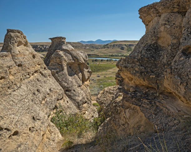 istock Writing on Stone Provincial Park in the Milk River Valley 1035631646