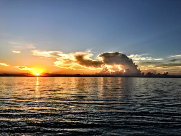 istock Sunrise over the ocean 1035816470