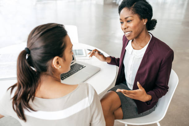 business meeting - interview meeting business women imagens e fotografias de stock