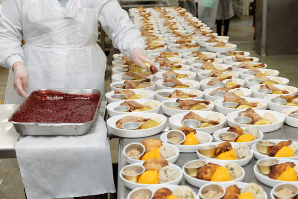 istock Chef is portioning inflight food 1035835018
