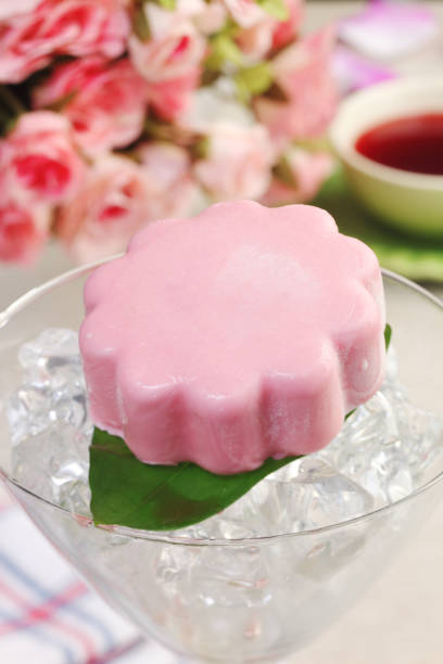 istock Strawberry ice cream moon cake 1035837864