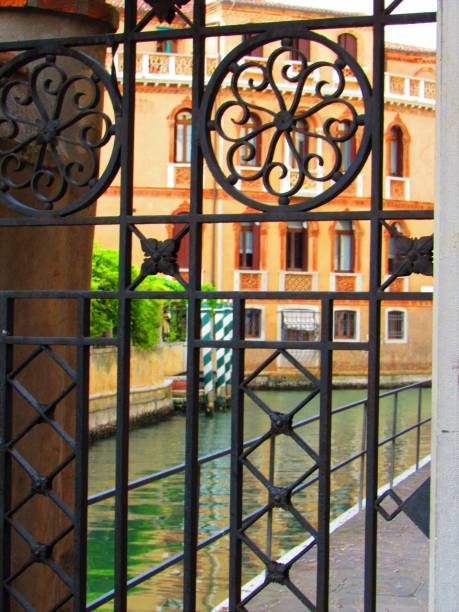 istock Gates and doors in various towns of Italy 1035963088