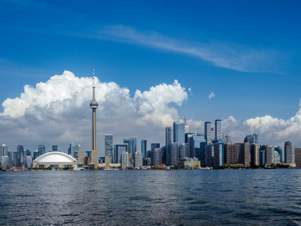 istock Toronto Ontario cityscape 1035971840