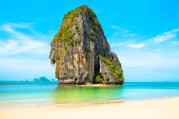 istock Ao Phra Nang Krabi Cliff 1035982384