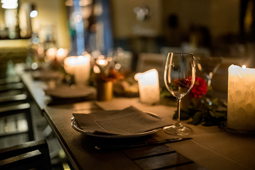 Beautifuly decorated dining table at night