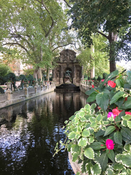 istock Luxembourg Garden 1036135054