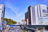 landschaft-von-totsuka-bahnhof-westeingang.jpg?b=1&s=170x170&k=20&c=DEKGQAGaQwGyBgDT21DPiiJ4mdIEhnChPLrNXMczisw=