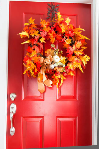 istock Autumn red door 1036501908