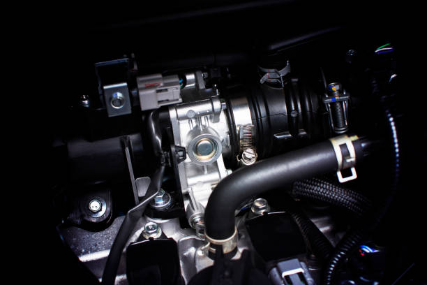 instalado en sistema de motor de gasolina parte de cuerpo de aceleración. - throttle fotografías e imágenes de stock
