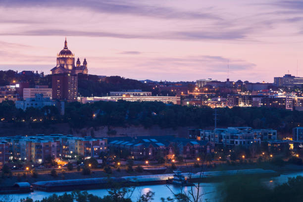 istock Cathedral of Saint Paul and city panorama at evening 1036568356