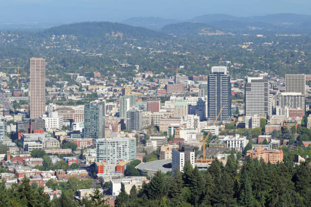 istock Portland Skyline - Oregon 1036795882