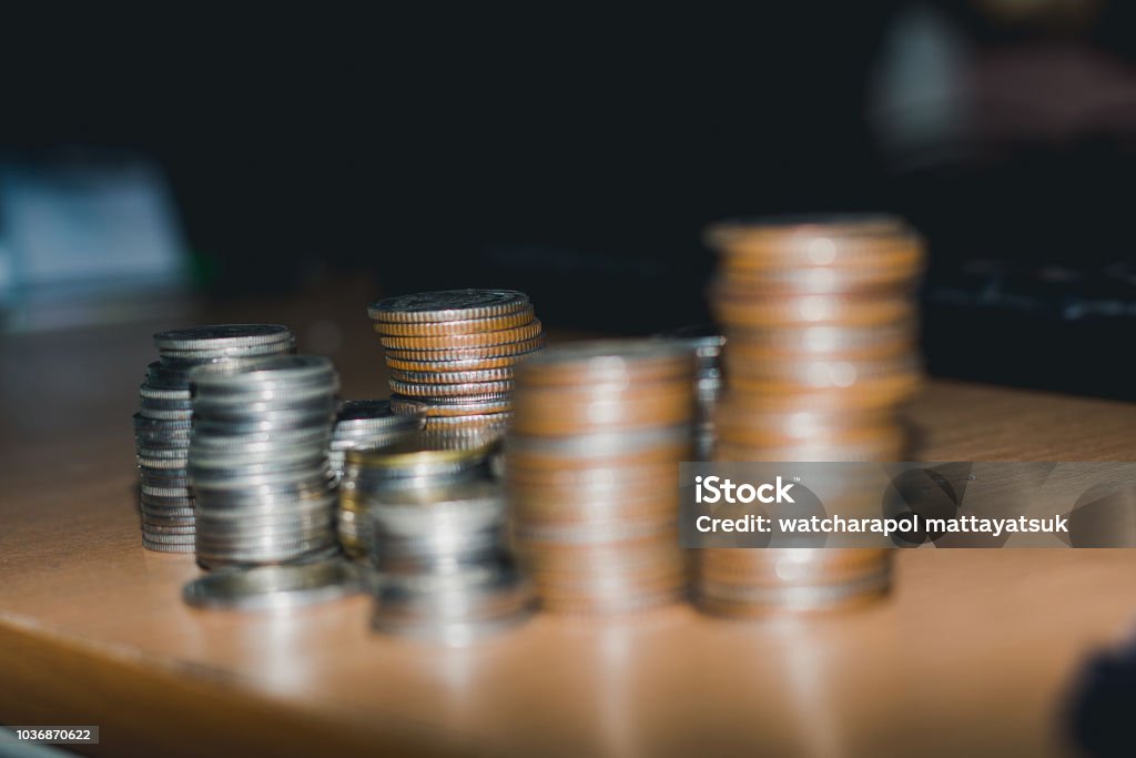 돈이 인생에서 사업을 위한 필수적입니다 경제에 대한 스톡 사진 및 기타 이미지 - 경제, 금융, 남자 - iStock
