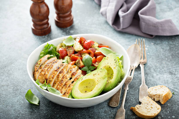 istock Caprese lunch bowl with grilled chicken 1036965934