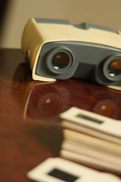istock Vintage Stereoscope,  the first Virtual 3D glasses 1037049452