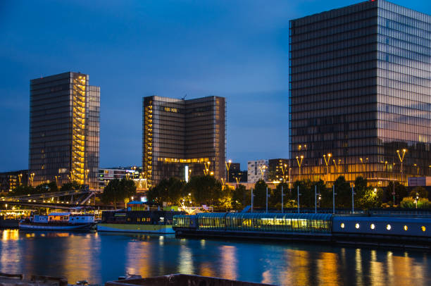 istock Business center in Paris 1037091992