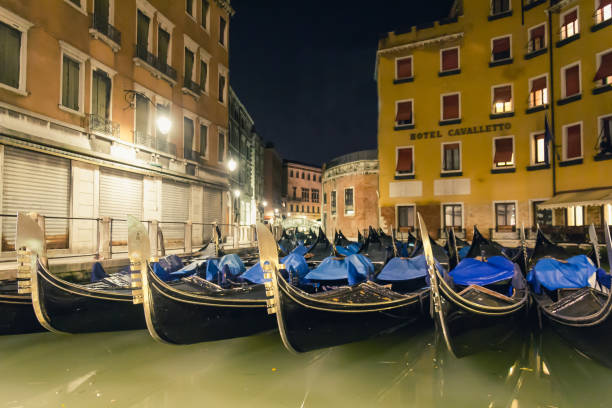 istock Gondolas at night in Venezia, Italy. 1037421198