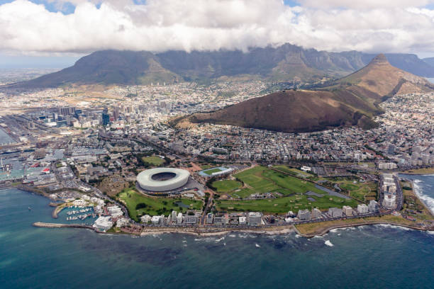 istock Cape Town City Panorama from Helicopter 1037513838