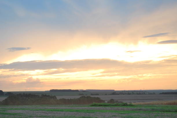 istock golden gold sunset sunset 1037543352