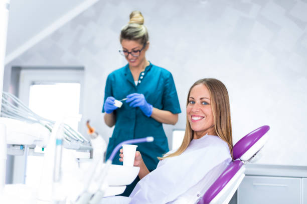 istock Dentist woman 1037608132