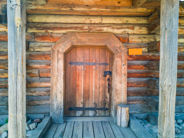 istock 83-Wooden Door 1037633886