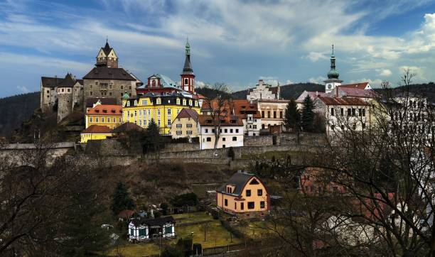 istock Picturesque early evening 1037680286