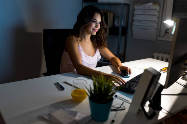 istock She works late into the night 1037699810