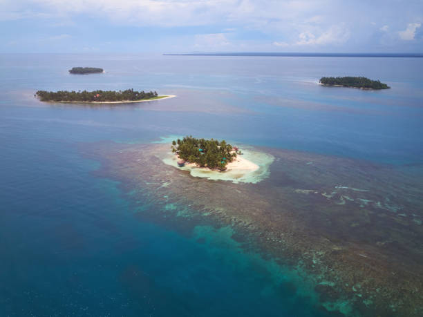 istock Group of islands in caribbean sea 1037788644