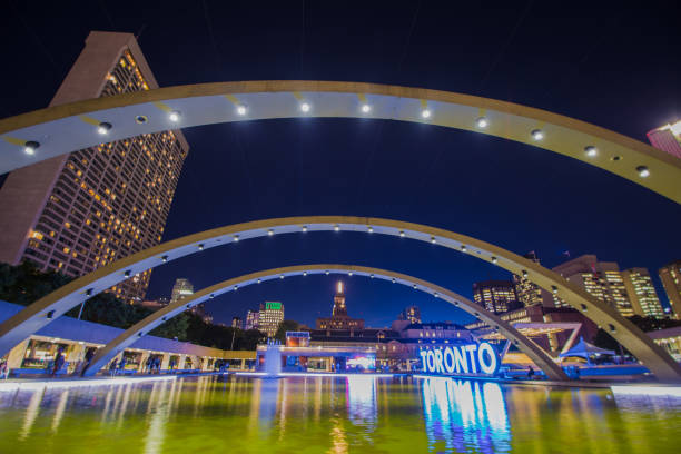 istock Toronto Ontario Canada 1038292950
