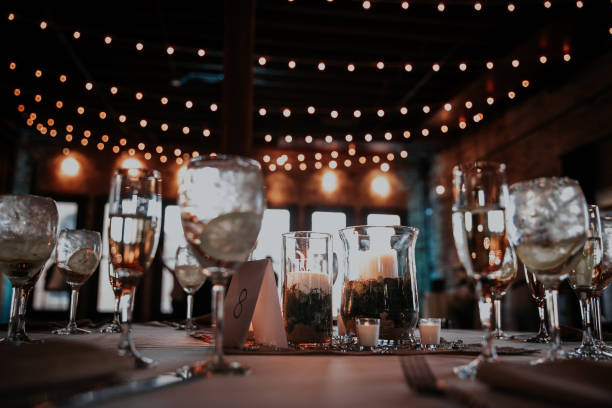 table setting - nobody alcohol champagne wine imagens e fotografias de stock