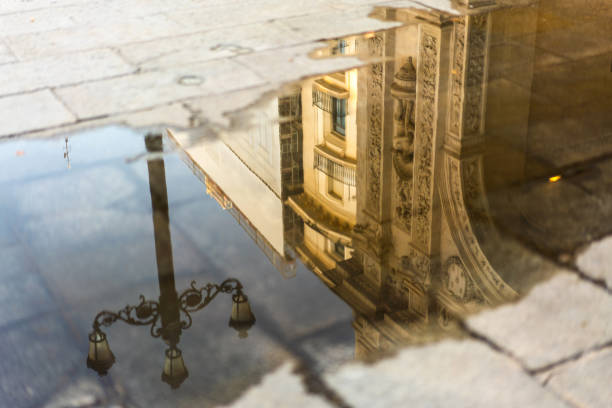 istock Traditional Spanish street lamp reflection 1038559594