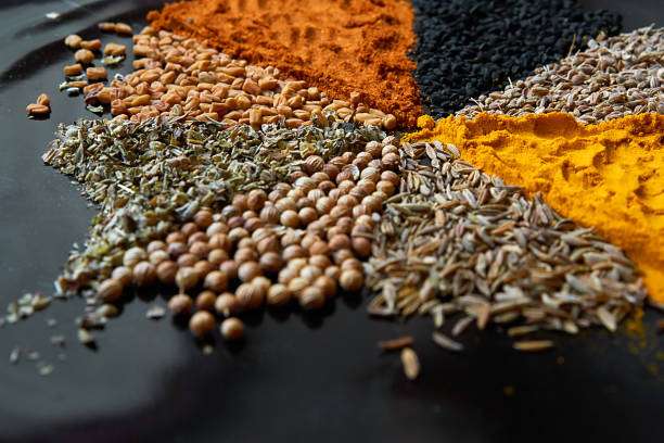spezie - spice ayurveda herb curry powder foto e immagini stock