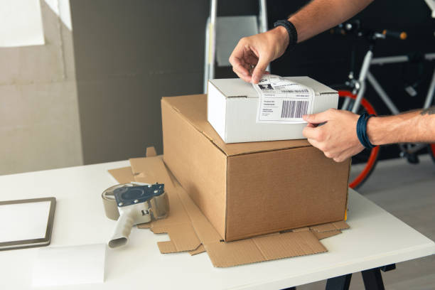 istock Dropshipping company 1038847660