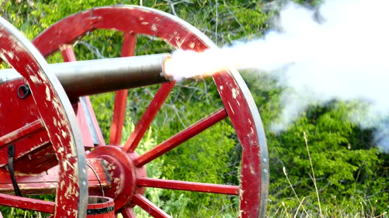 shot of an old gun from the times of the US Civil War