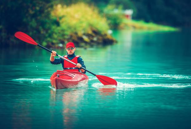 istock Glacial Lake Kayak Trip 1038949026