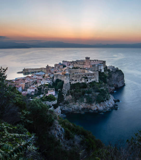 istock Moments before sunrise 1038958958