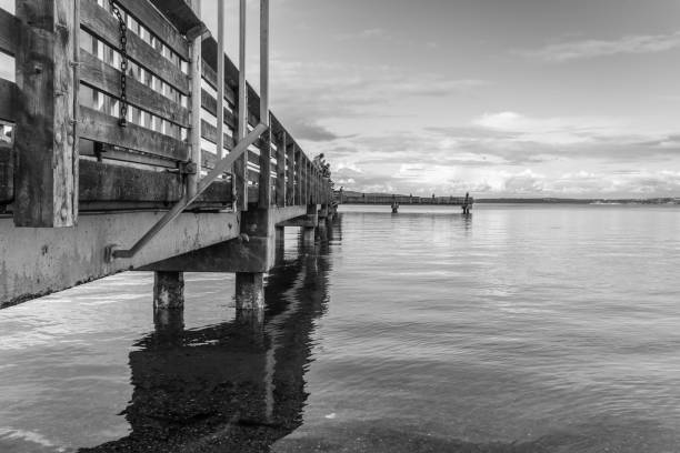istock Pier Fishing 3 1039031942