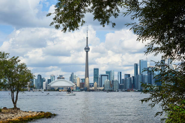 istock Skyline of Toronto 1039117690