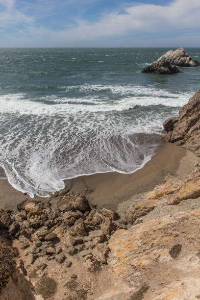 istock Coast view of San Francisco 1039149878