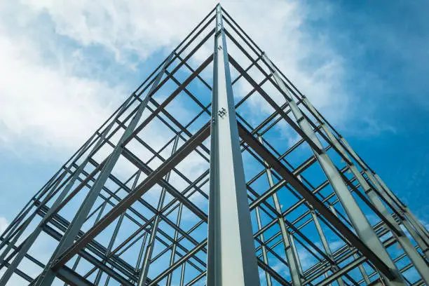 building structures made of steel Consisting of strength By placing towering high into the sky.