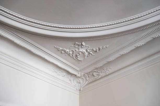 Detailed Ceiling in Luxurious Parisian Home