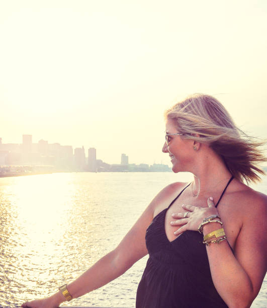 istock Beauty and the Boat 1039348574