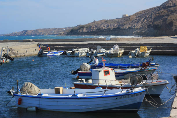 istock Small pier in Thira 1039454394