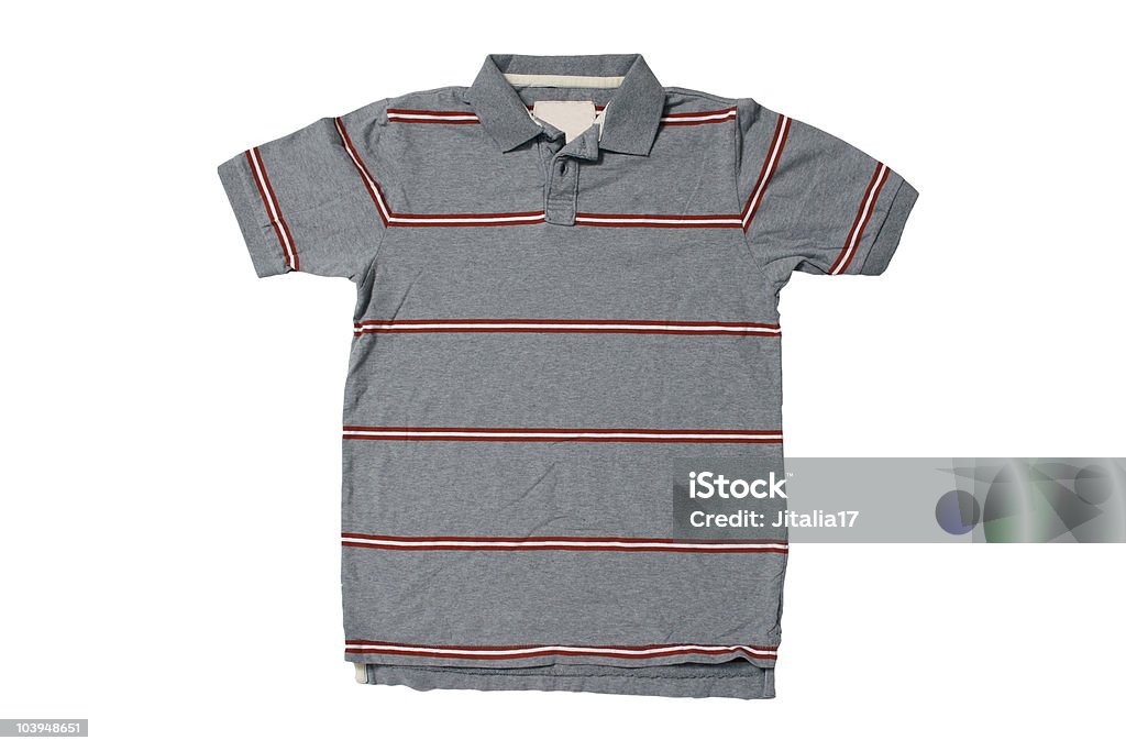 Grey camisa pólo com listras vermelhas e brancas em fundo branco - Foto de stock de Botão - Artigo de costura royalty-free
