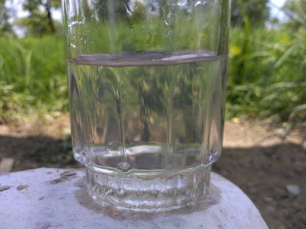 istock Water on the transparent glass glass 1039512084